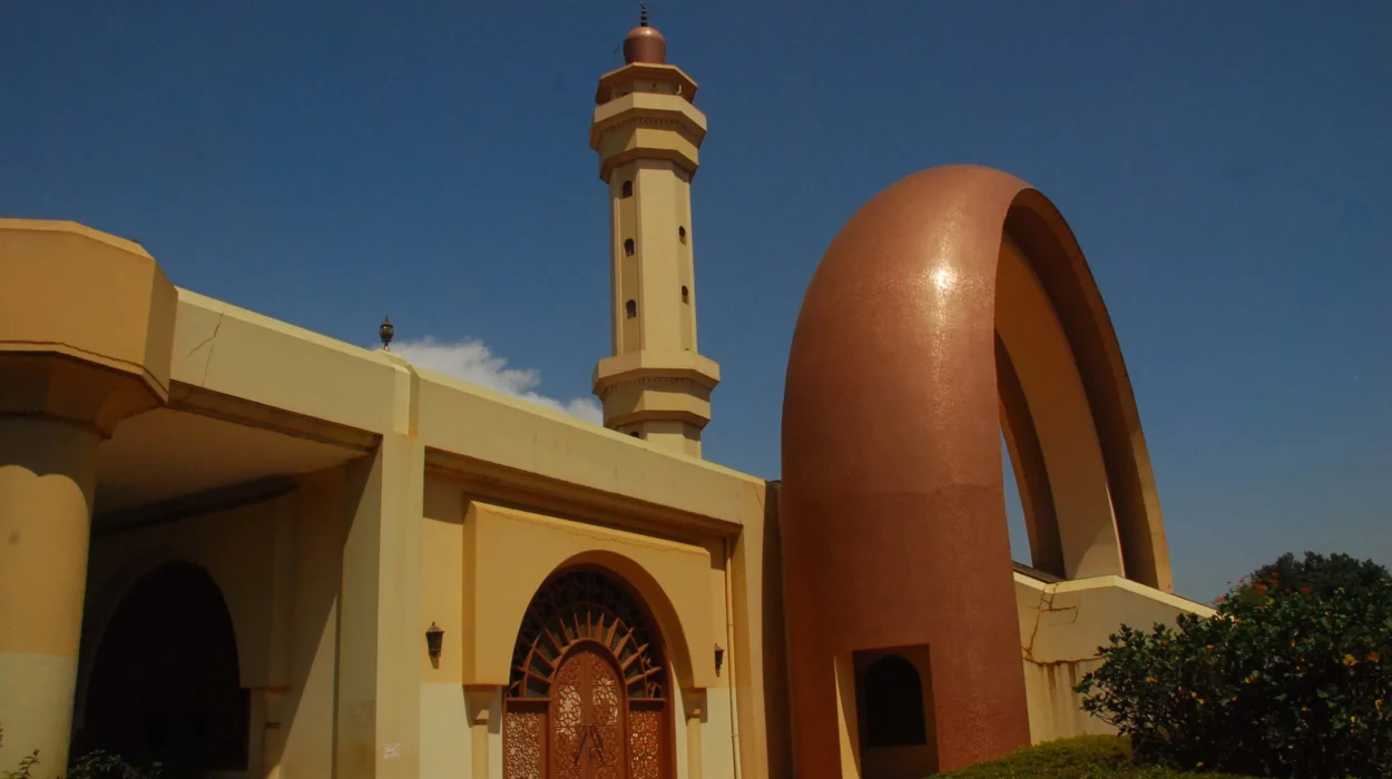 Discover the Old Kampala Mosque: A Jewel of Uganda.