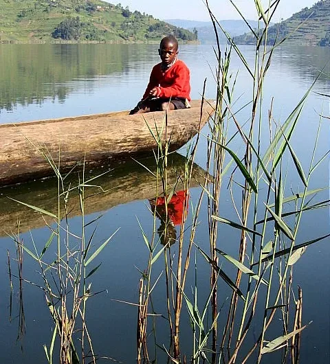 Things to do in Lake Bunyonyi after Ruhija gorilla trek safari tours