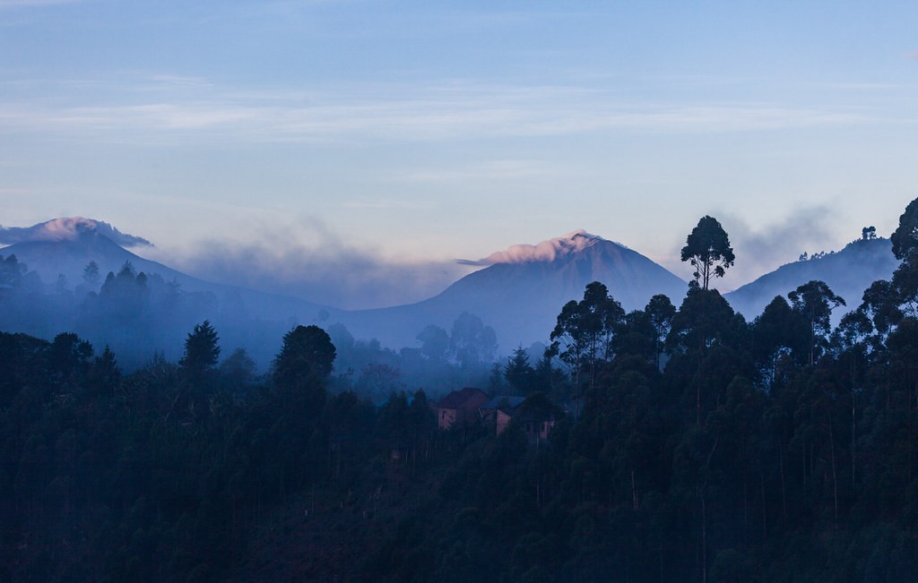Step-by-step guide to hiking Mgahinga volcanoes